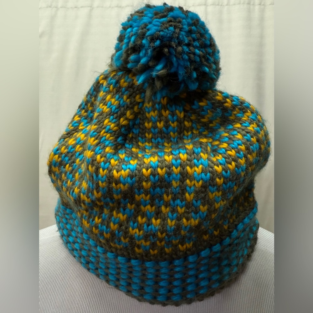 Mammut Blue Wool Blend Multicolor W/Pom Pom Hat Outdoor Ski Snow Beanie One Size